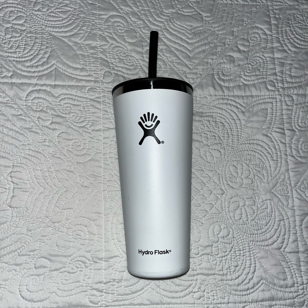 Hydro Flask Tumbler 32oz